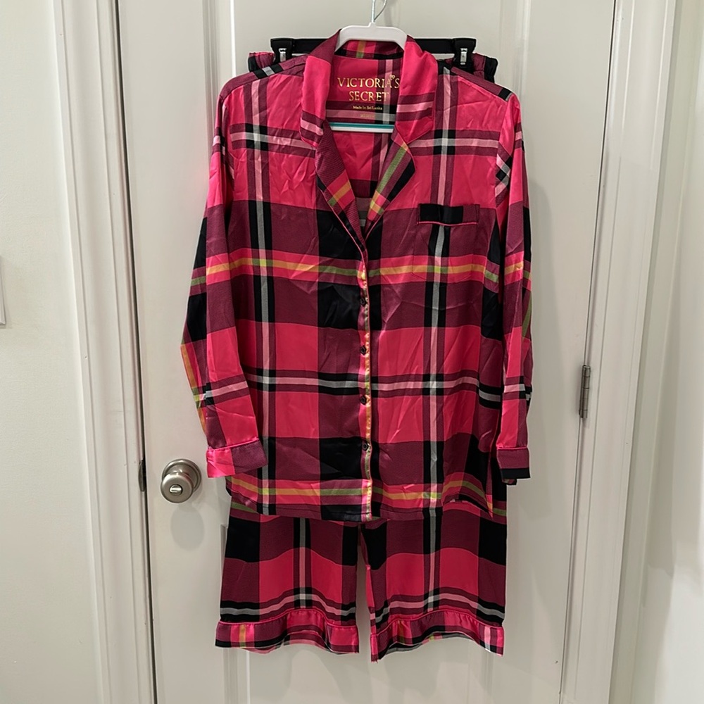 Victoria’s Secret Satin Pajama Set